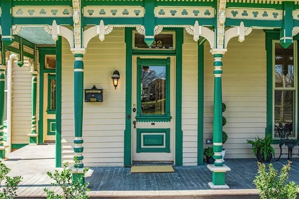 $399,500 | 722 South Main Street, Independence, MO 64050