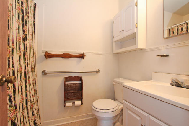 1054 Valley Road Charleston, SC 29412 - Photo 14 of 29 1054 Valley Rd (16)0016