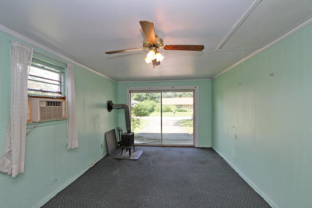 1054 Valley Road Charleston, SC 29412 - Photo 8 of 29 1054 Valley Rd (9)0009