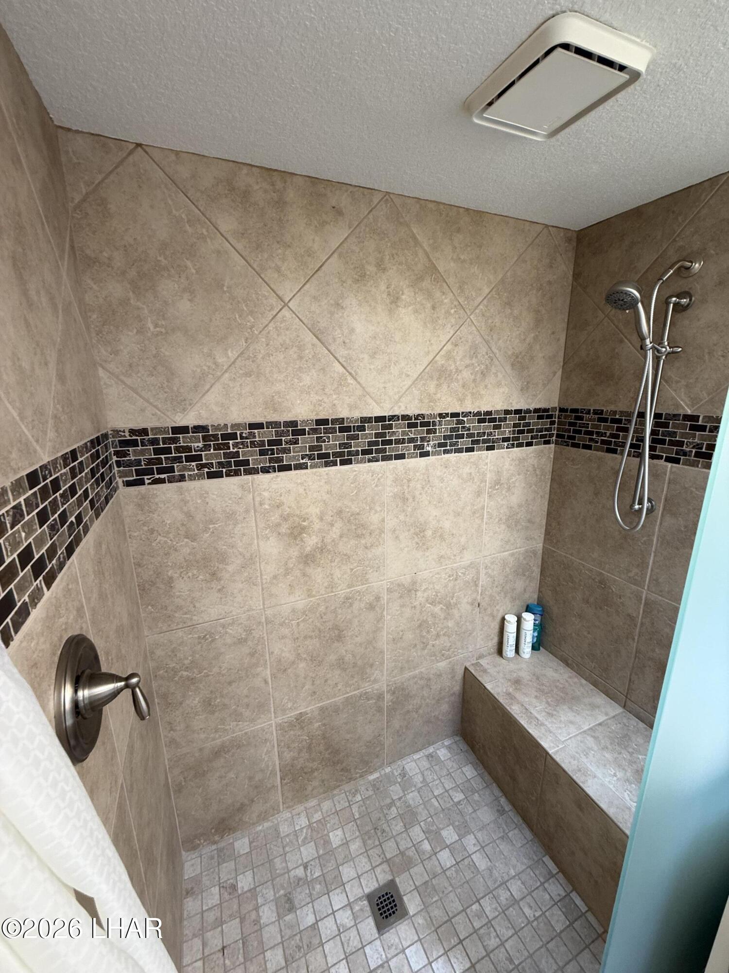 375 London Bridge Road, Unit 35 Lake Havasu City, AZ 86403 - Photo 32 of 43 MASTER SHOWER