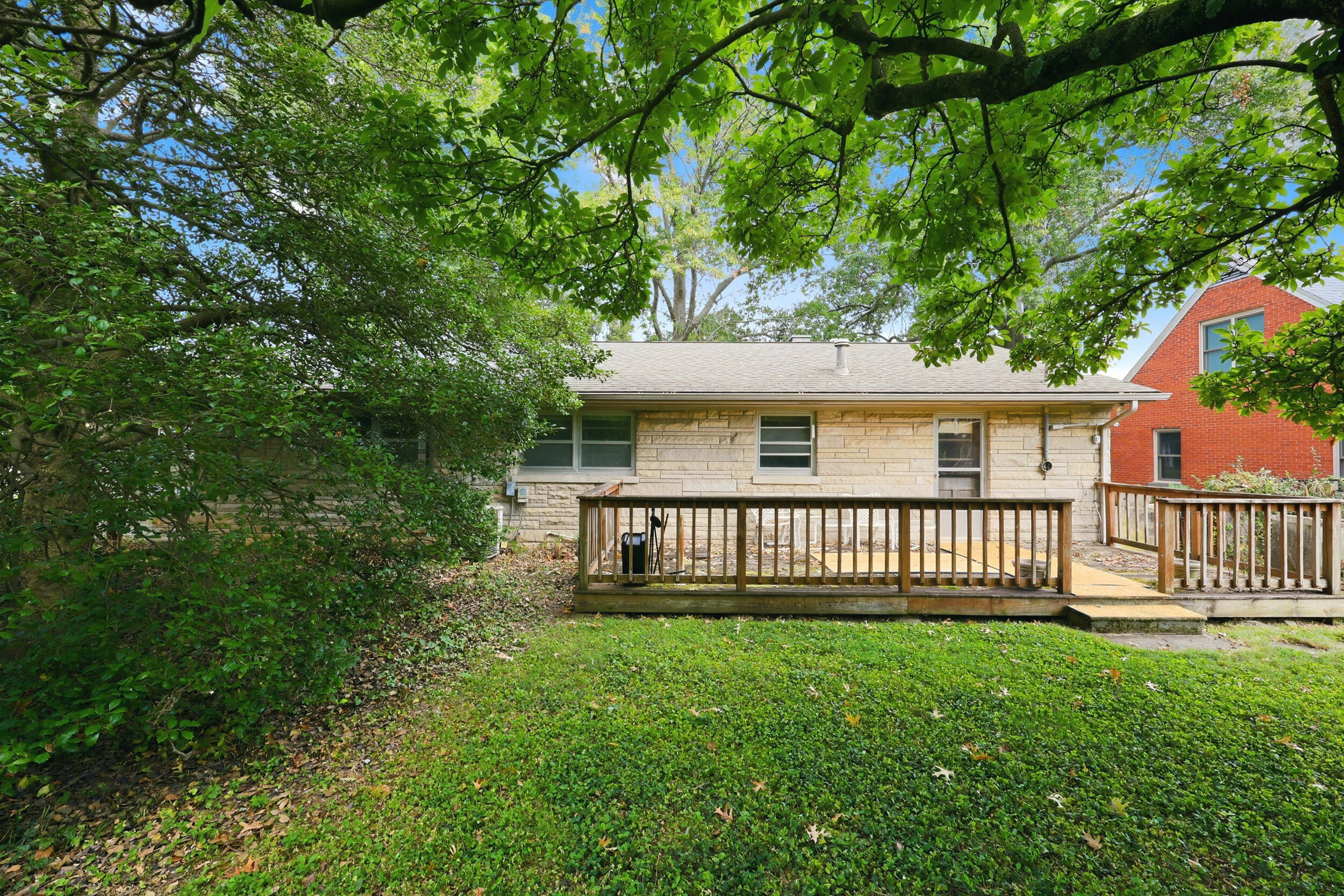672 Providence Road Lexington, KY 40502 - Photo 39 of 48 37_pend7257