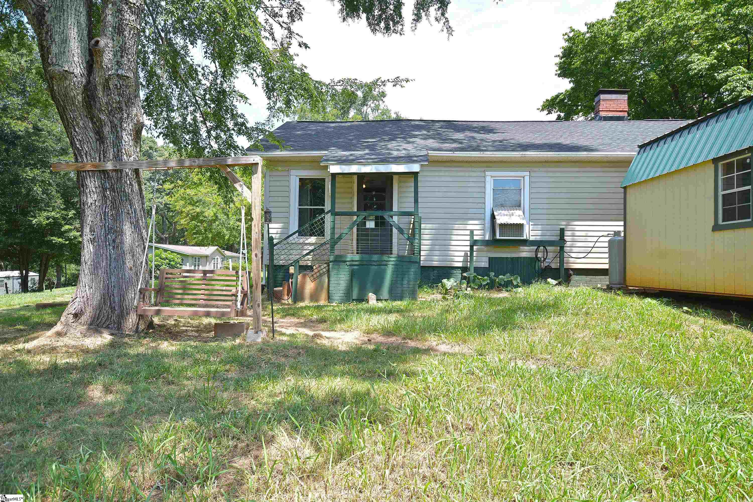 1218 Broadway Lake Road Anderson, SC 29621 - Photo 14 of 45
