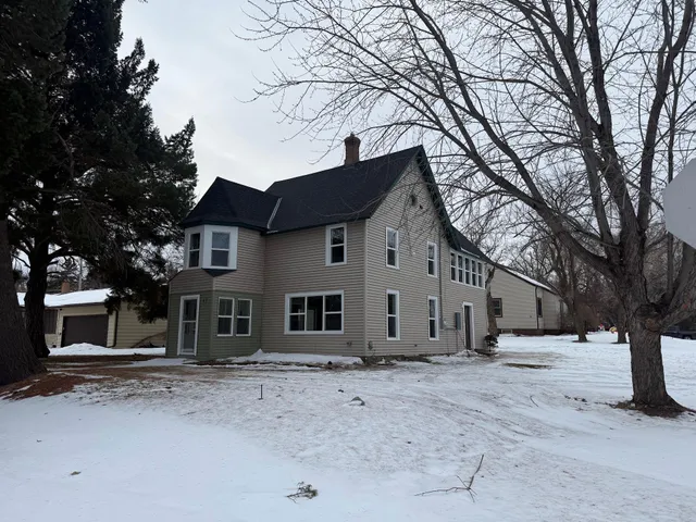 $269,000 | 110 Wollan Street, Starbuck, MN 56381