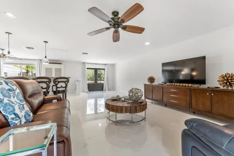 $3,150,000 | 14819 Broken Arrow Place, Palm Beach Gardens, FL 33418