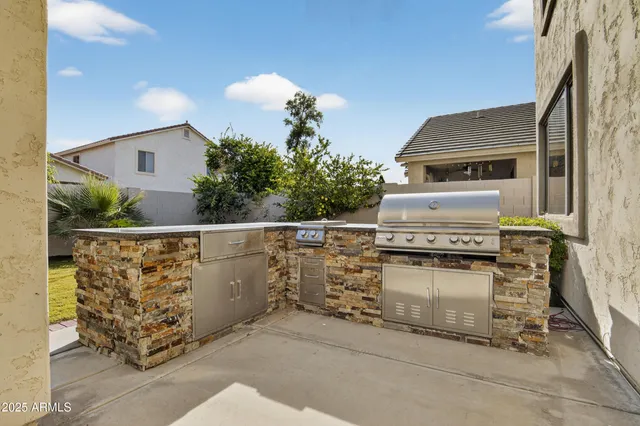 $590,000 | 6843 South 26th Street, Phoenix, AZ 85042