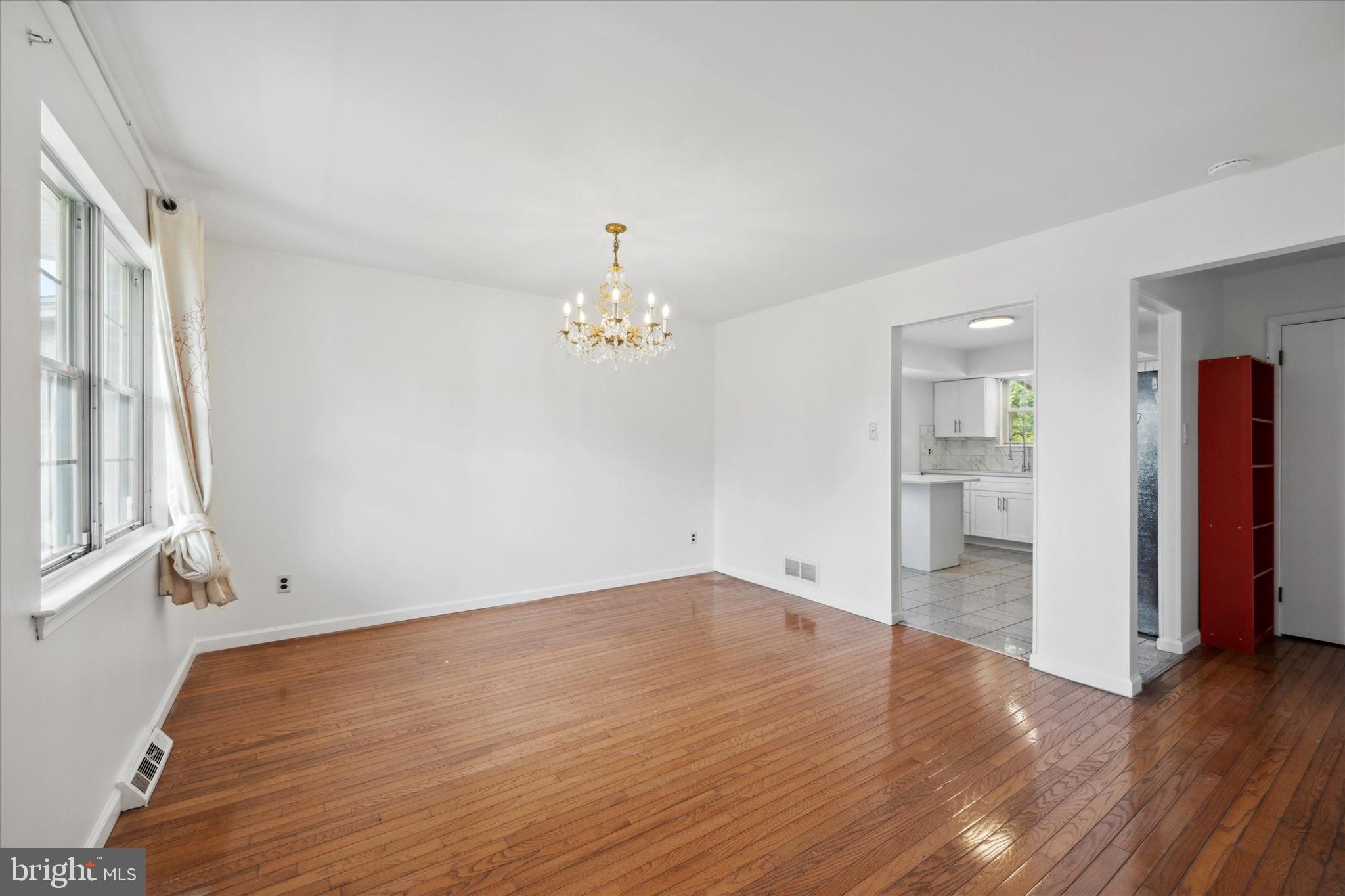 6 Llandaff Road Havertown, PA 19083 - Photo 6 of 15