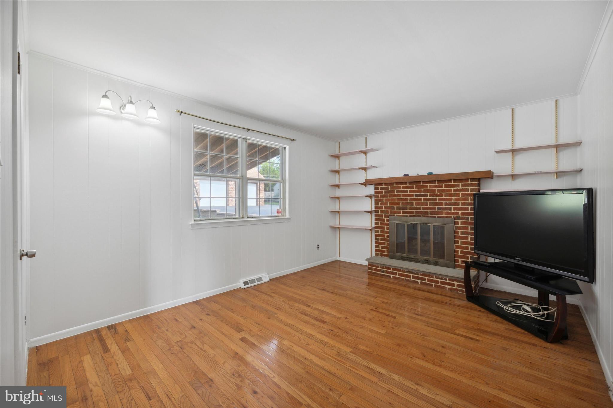 6 Llandaff Road Havertown, PA 19083 - Photo 8 of 15