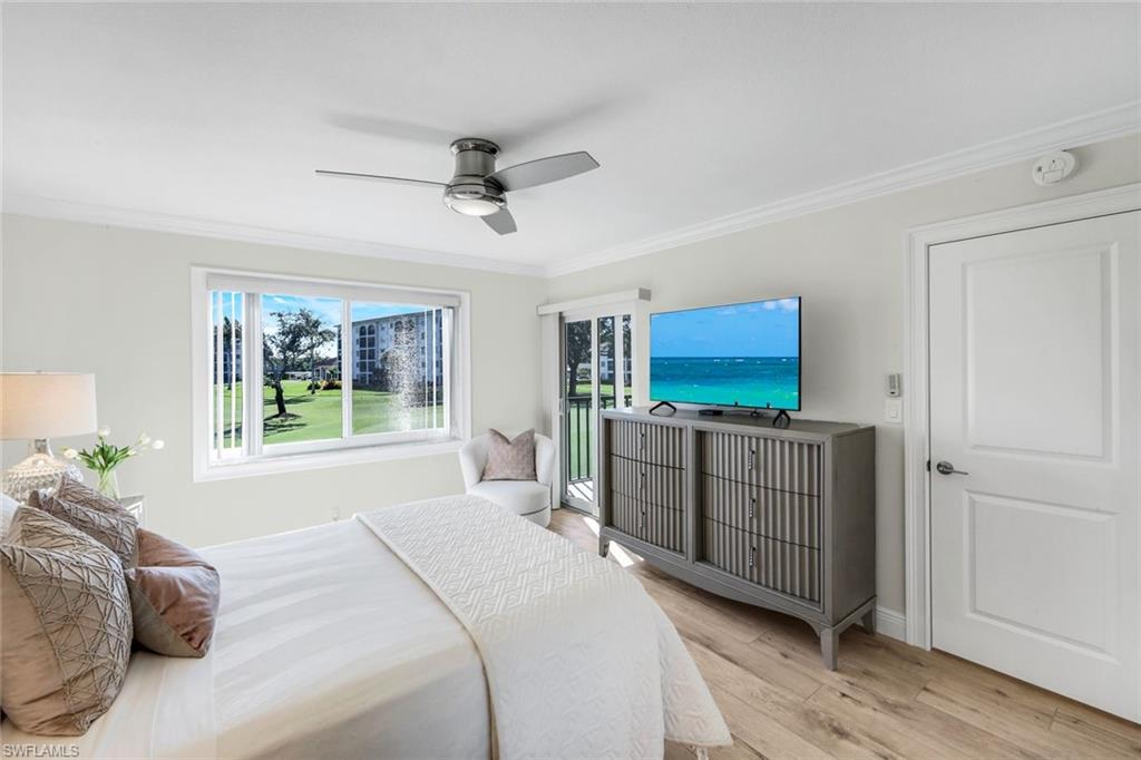 9 High Point Circle North, Unit 208 Naples, FL 34103 - Photo 14 of 37