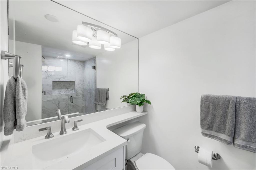 9 High Point Circle North, Unit 208 Naples, FL 34103 - Photo 18 of 37