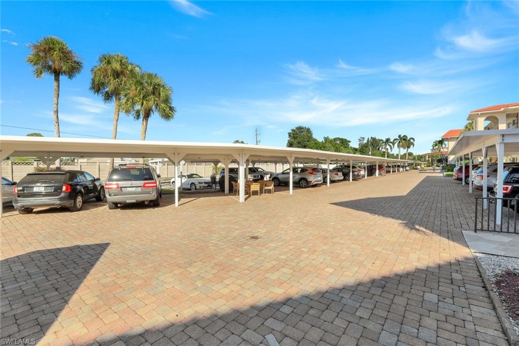 9 High Point Circle North, Unit 208 Naples, FL 34103 - Photo 30 of 37