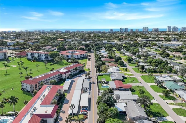 $379,000 | 9 High Point Circle North, Unit 208, Naples, FL 34103