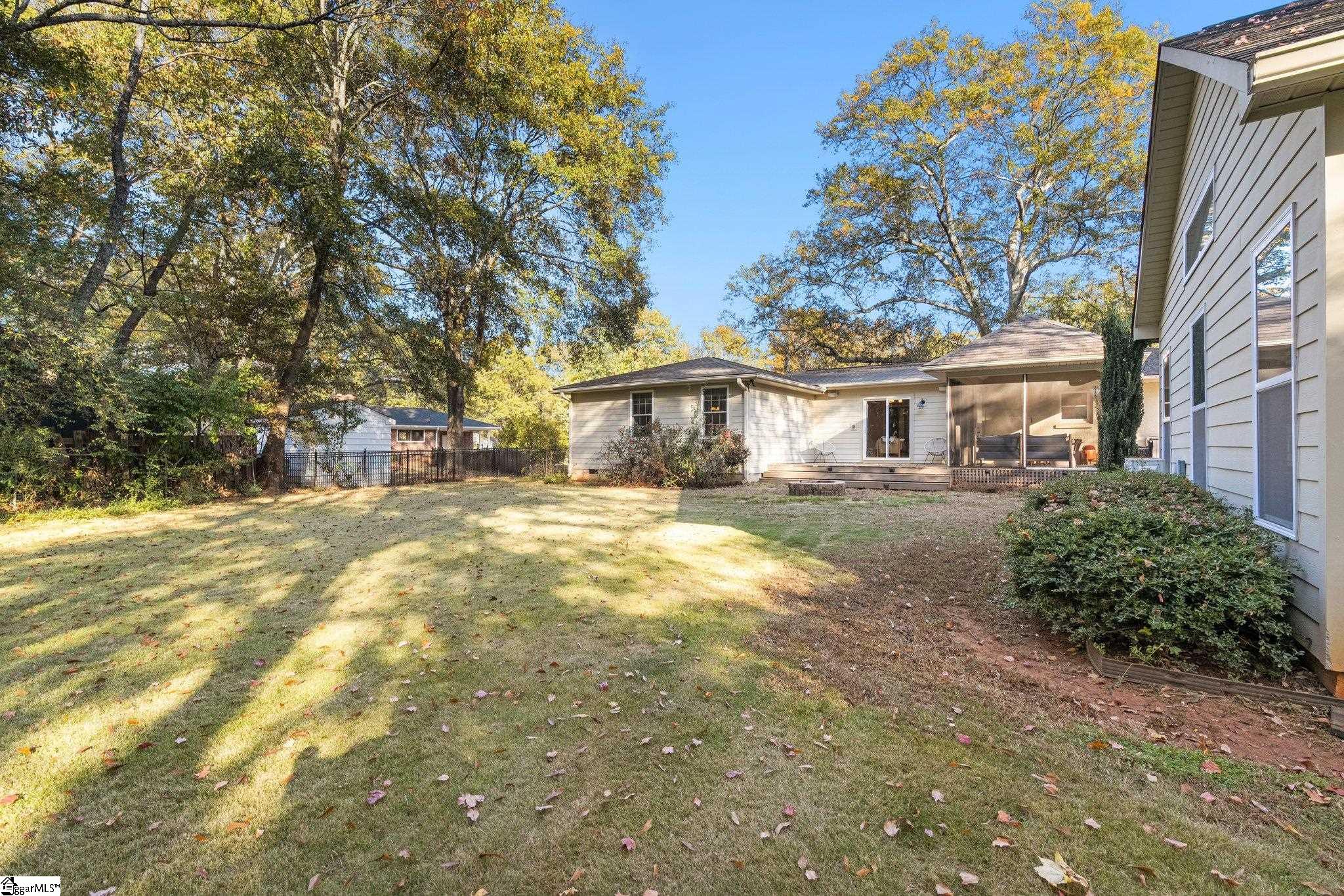 306 Wembley Road Greenville, SC 29607 - Photo 31 of 36