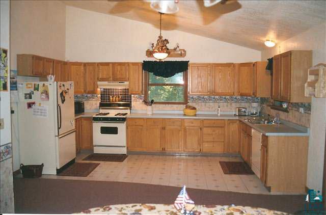 7079 County Rd V South Range, WI 54874 - Photo 2 of 9
