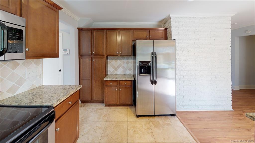 664 Manhasset Road Charlotte, NC 28209 - Photo 14 of 20