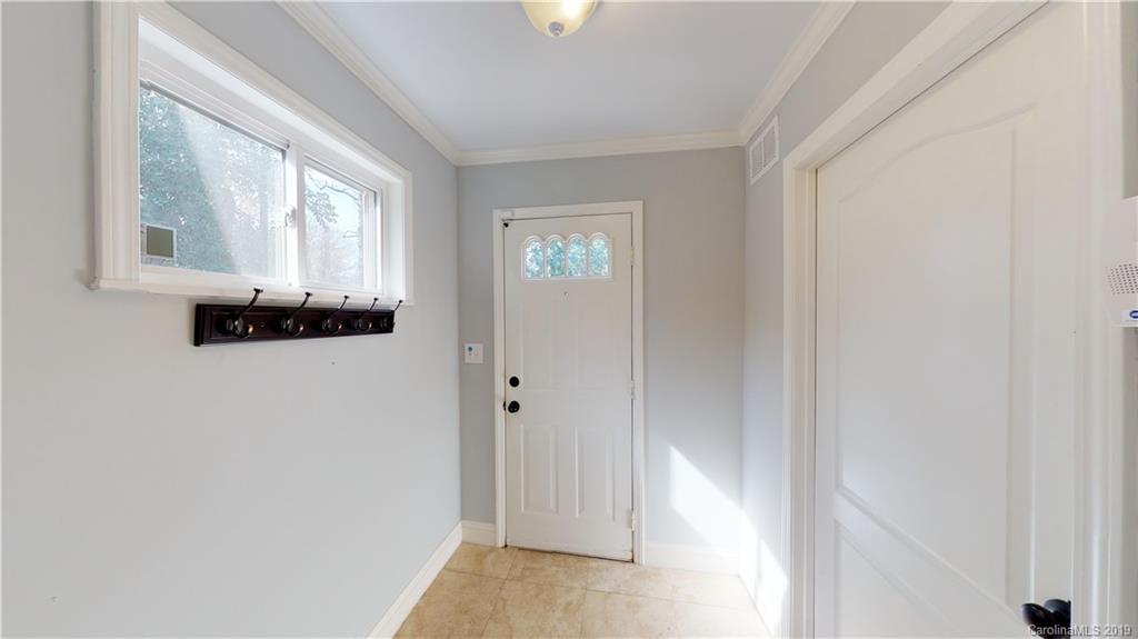 664 Manhasset Road Charlotte, NC 28209 - Photo 15 of 20