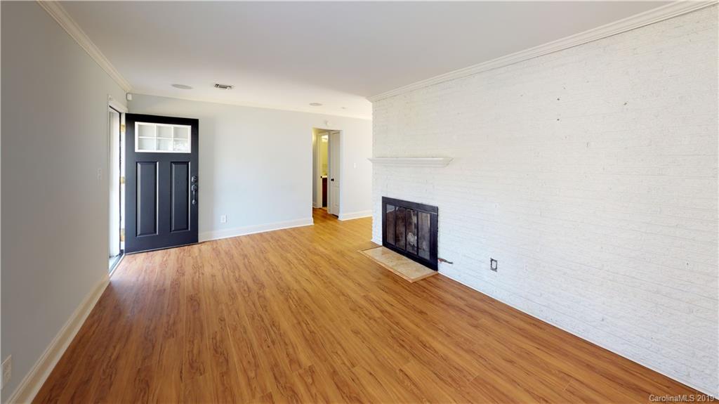 664 Manhasset Road Charlotte, NC 28209 - Photo 4 of 20