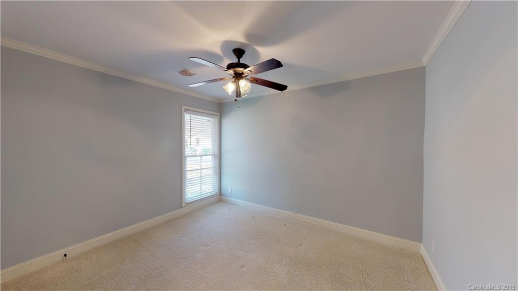 664 Manhasset Road Charlotte, NC 28209 - Photo 8 of 20
