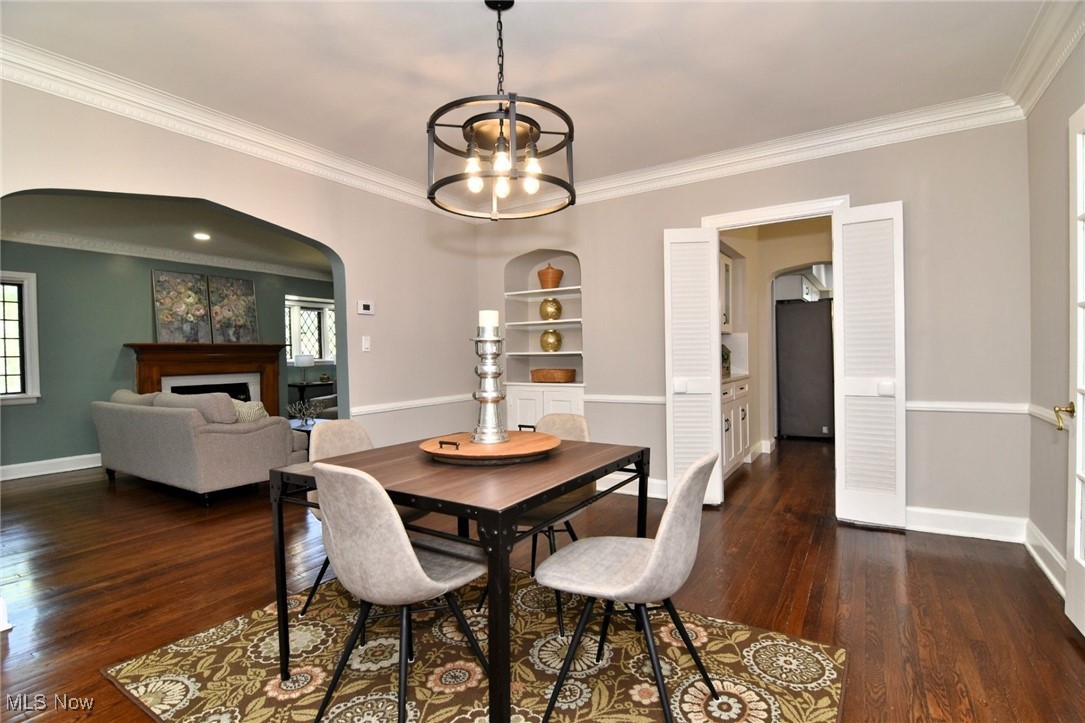 16722 Holbrook Road Cleveland, OH 44120 - Photo 6 of 30 Gallery Image 6