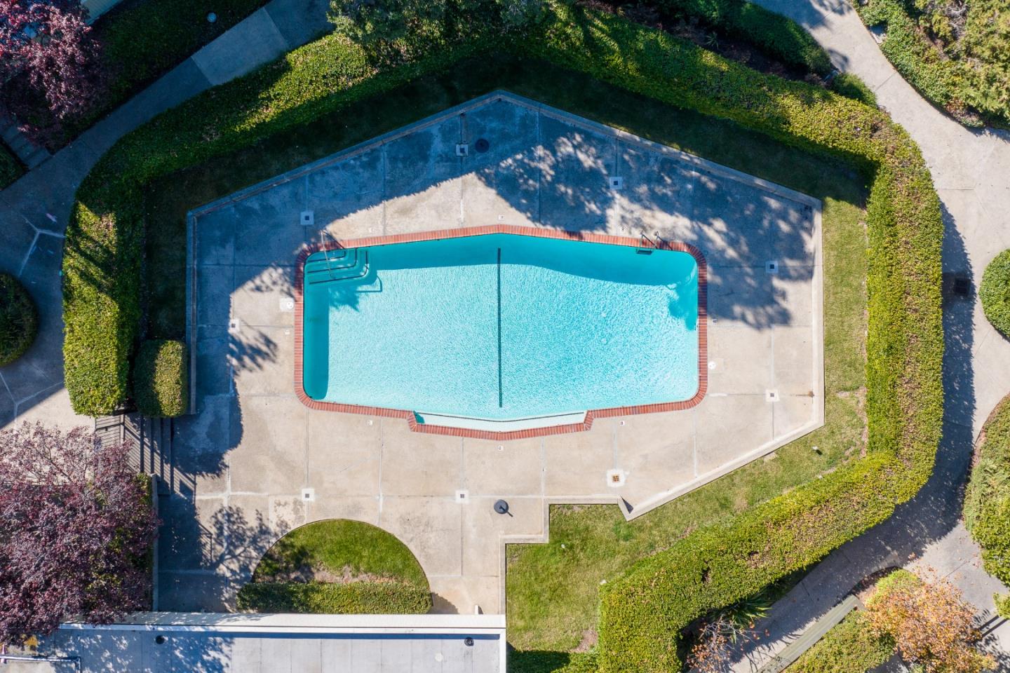 2313 Sharon Road Menlo Park, CA 94025 - Photo 23 of 29 a view of a bird bath