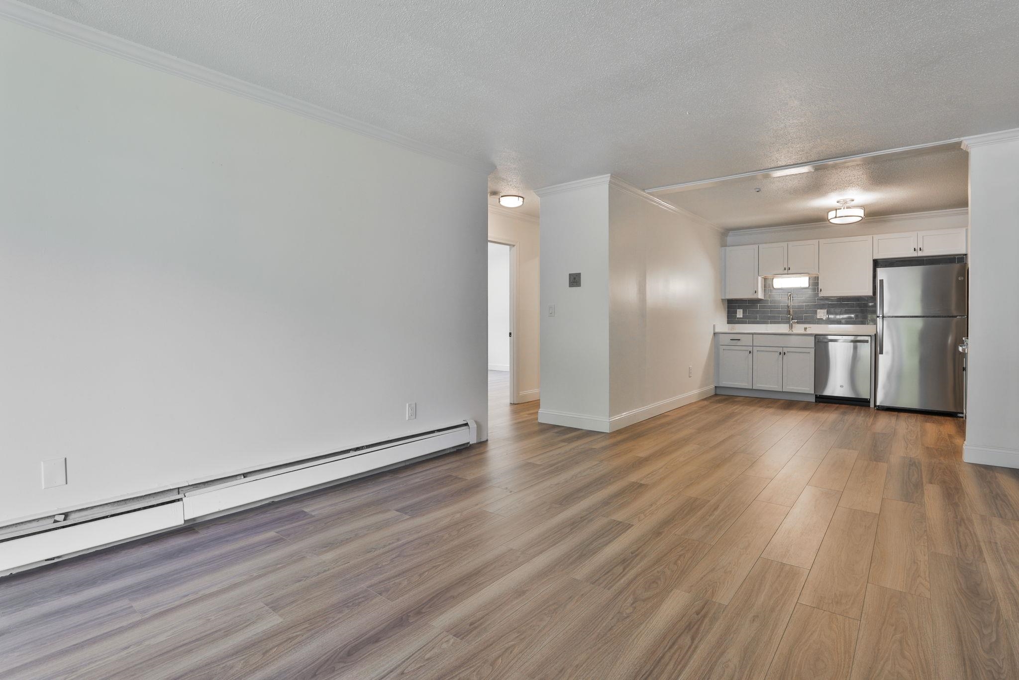 14 Strawberry Bank Road, Unit 1 Nashua, NH 03062 - Photo 8 of 15