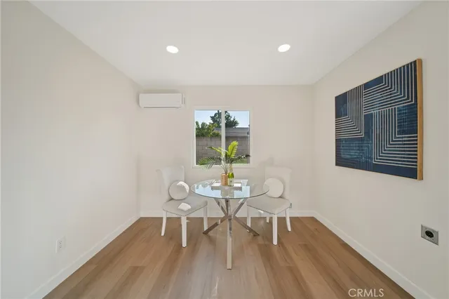 $1,139,000 | 928 South Laurel Street, Santa Ana, CA 92704