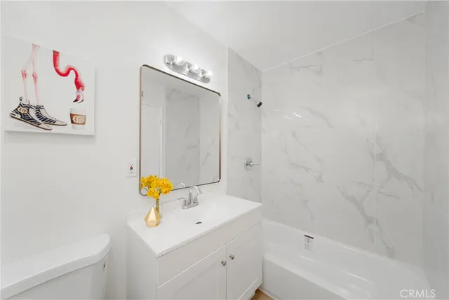 $1,139,000 | 928 South Laurel Street, Santa Ana, CA 92704