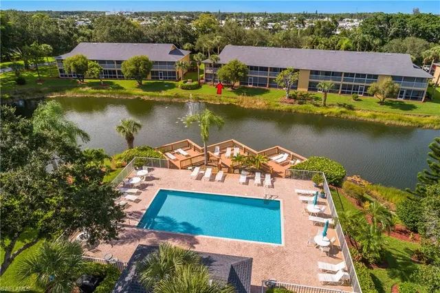 $4,000 | 1330 Yesica Ann Circle, Unit I106, Naples, FL 34110