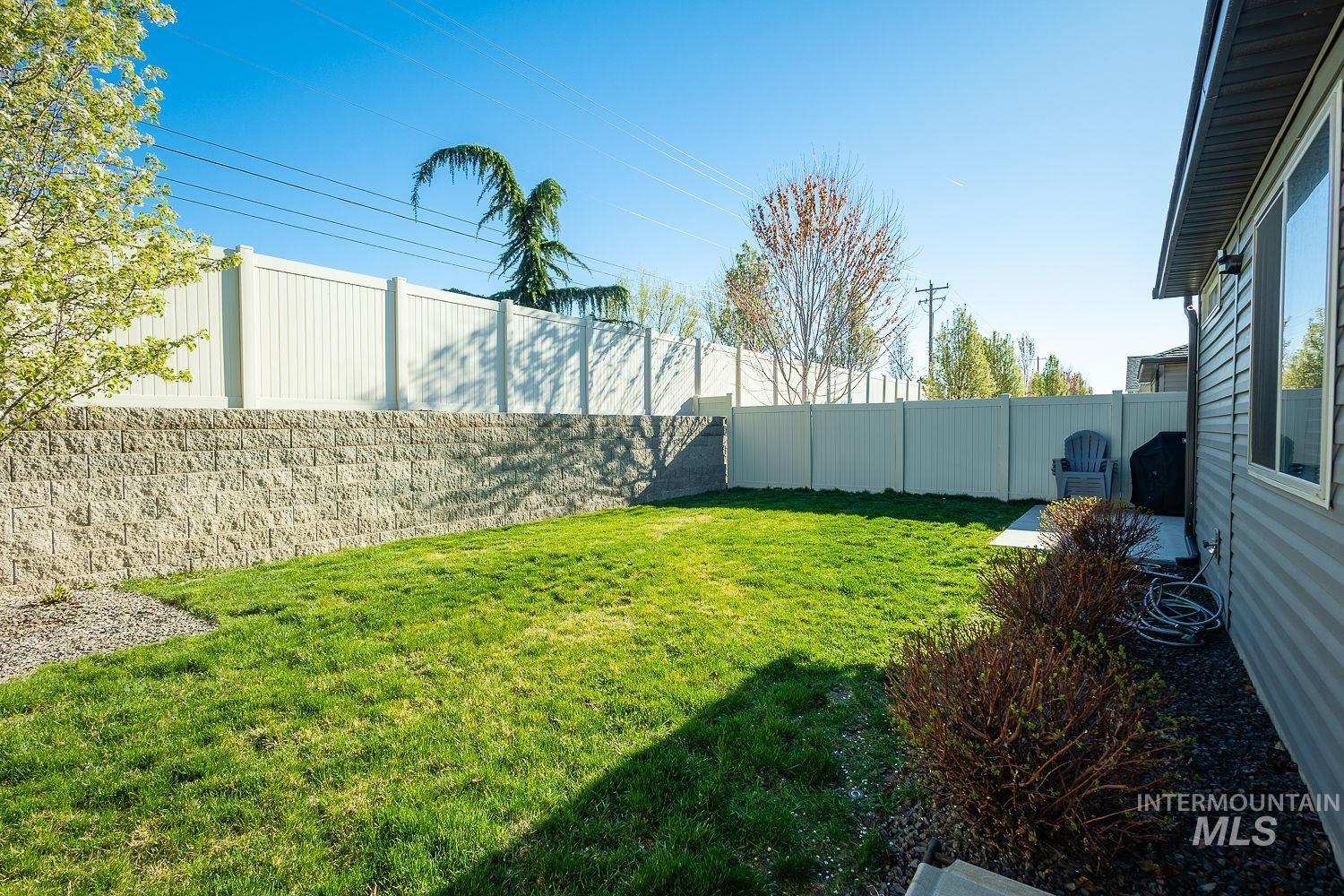 1688 East Ringneck Street Meridian, ID 83646 - Photo 40 of 45