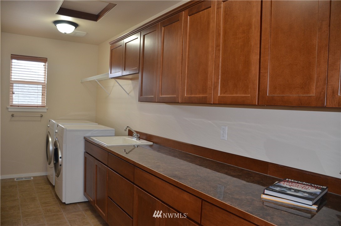 4205 222nd Place Southeast Bothell, WA 98021 - Photo 26 of 38