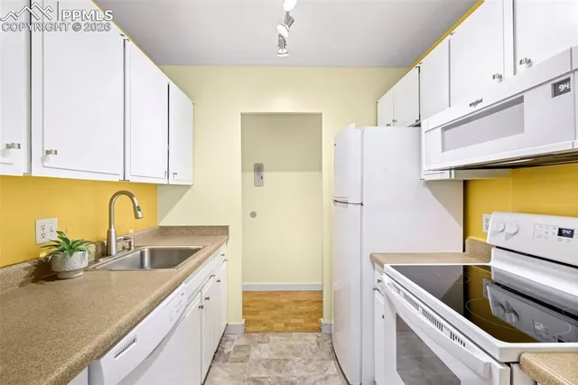 $140,000 | 900 Saturn Drive, Unit 609, Colorado Springs, CO 80905