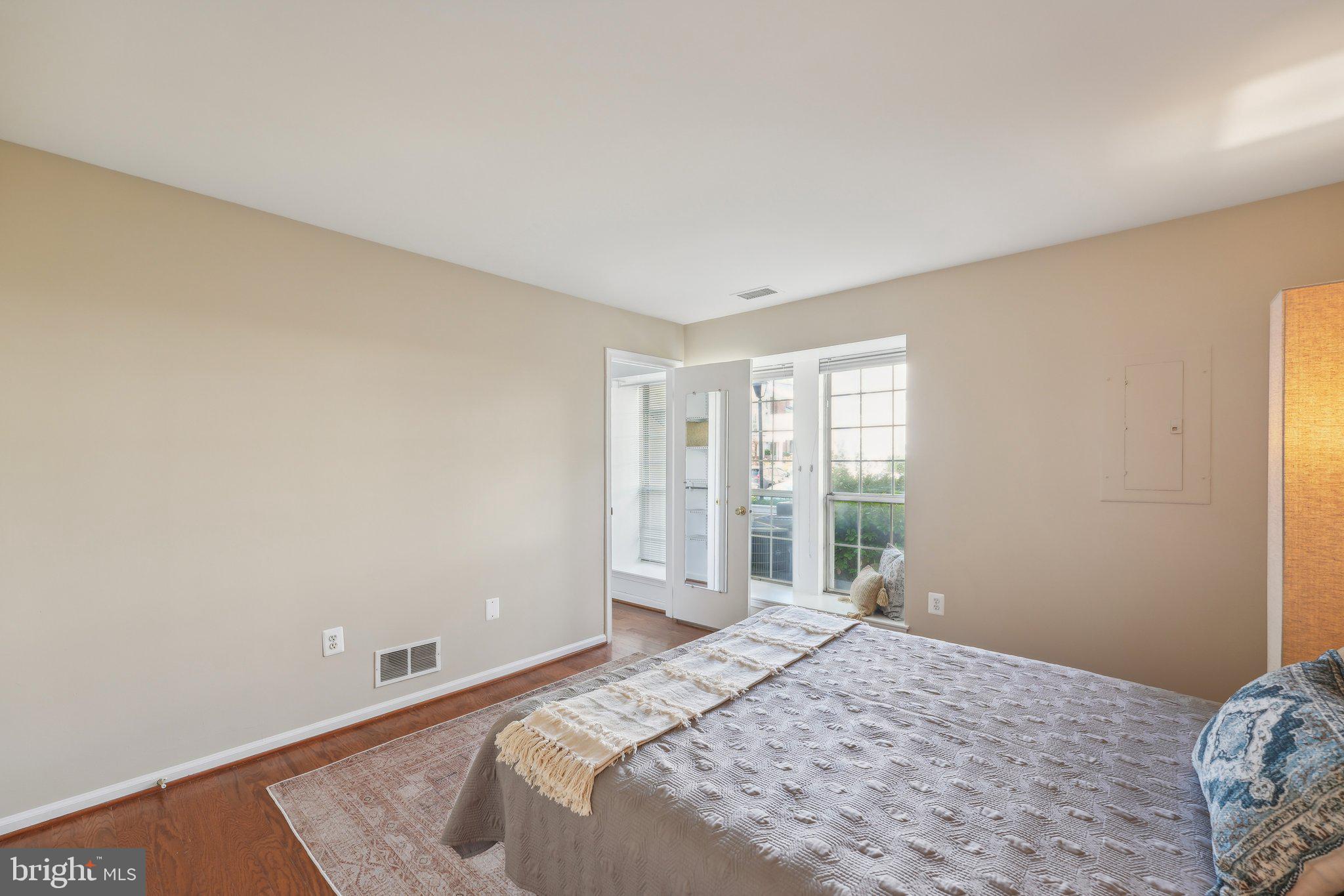 4523 28th Road South, Unit A Arlington, VA 22206 - Photo 13 of 25 Gallery Image 13