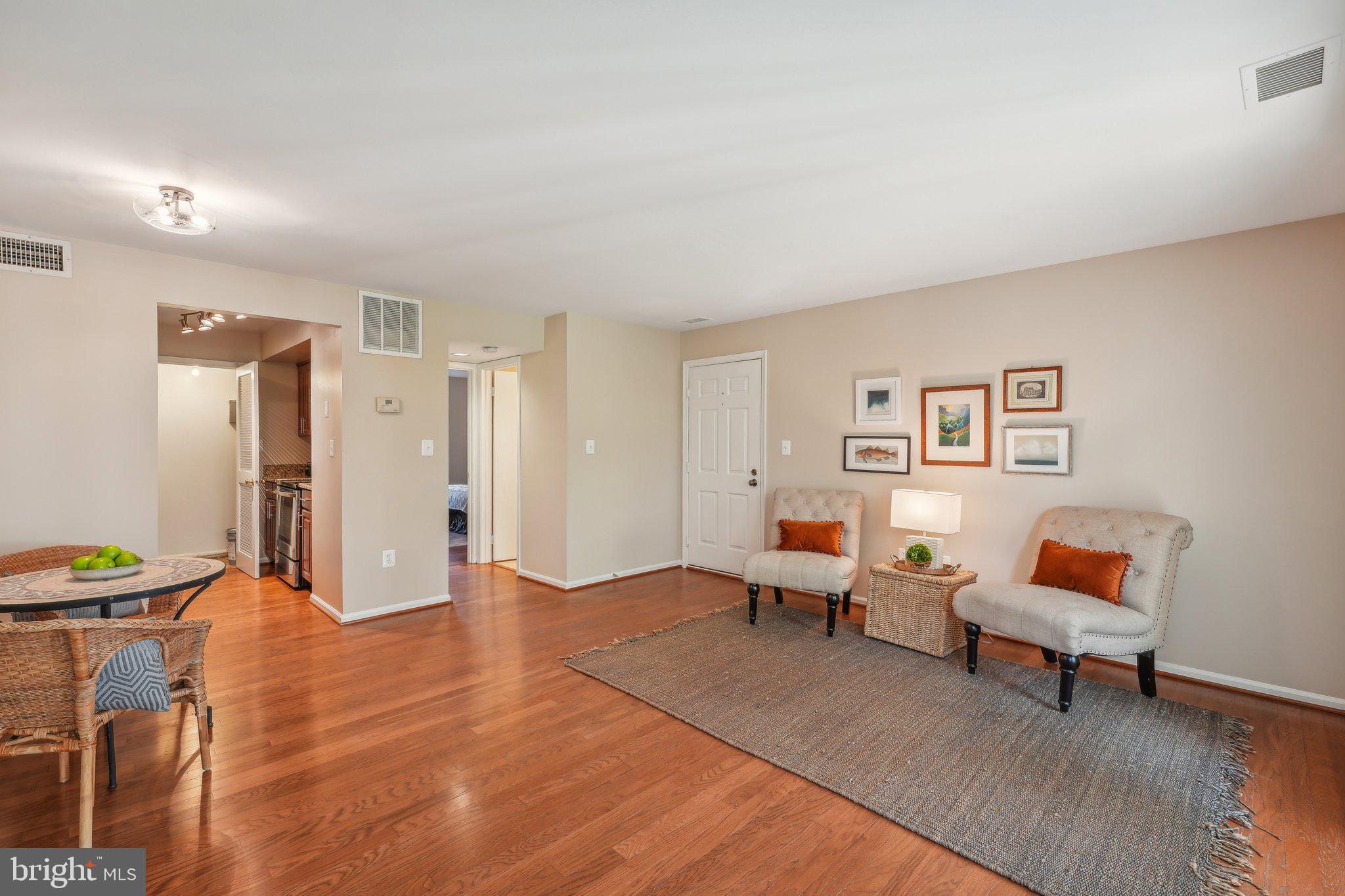 4523 28th Road South, Unit A Arlington, VA 22206 - Photo 6 of 25 Hardwood floors throughout