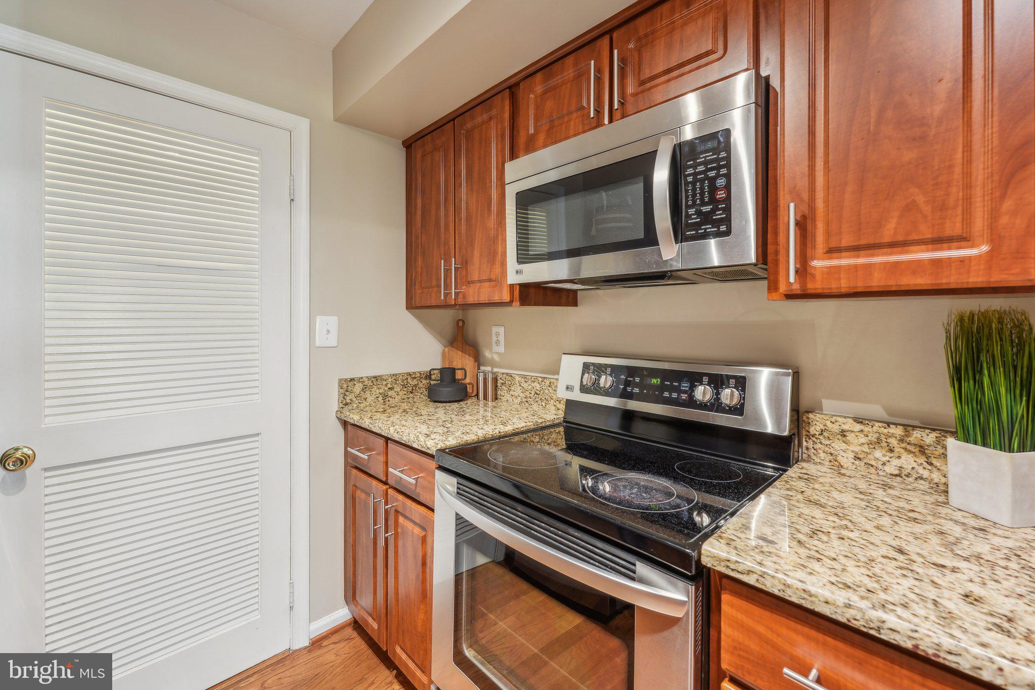 4523 28th Road South, Unit A Arlington, VA 22206 - Photo 10 of 25 Gallery Image 10