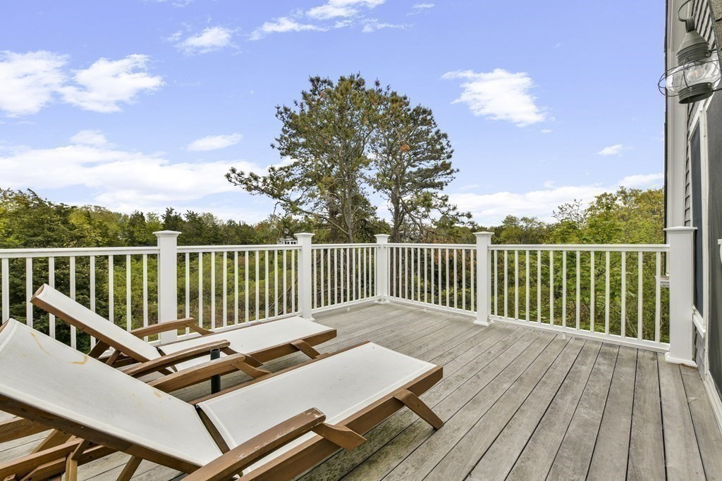 61 Stephen Phillips Road Dennis, MA 02641 - Photo 25 of 32