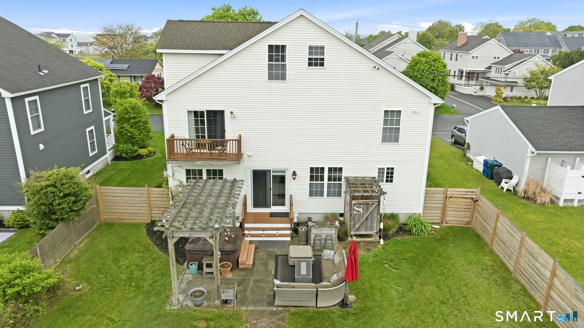 80 3rd Avenue Stratford, CT 06615 - Photo 39 of 40 a view of a yard in front of house