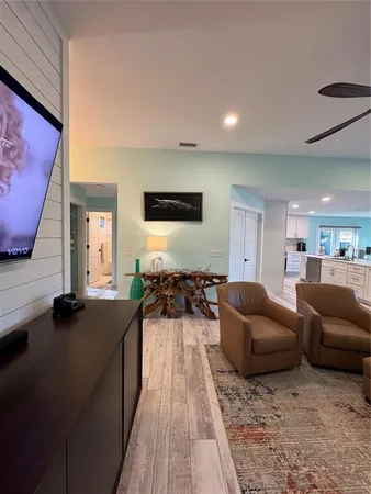 $3,850 | 4140 Augustine Avenue, Sarasota, FL 34231