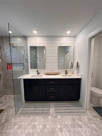 $3,850 | 4140 Augustine Avenue, Sarasota, FL 34231