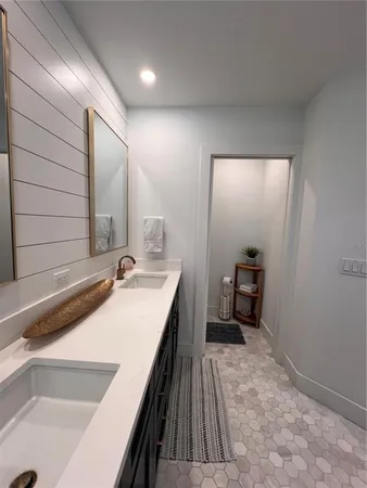 $3,850 | 4140 Augustine Avenue, Sarasota, FL 34231