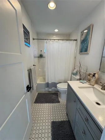 $3,850 | 4140 Augustine Avenue, Sarasota, FL 34231