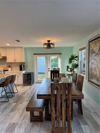 $3,850 | 4140 Augustine Avenue, Sarasota, FL 34231