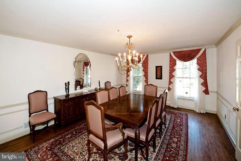7434 Arrowood Road Bethesda, MD 20817 - Photo 3 of 5 Dining Room