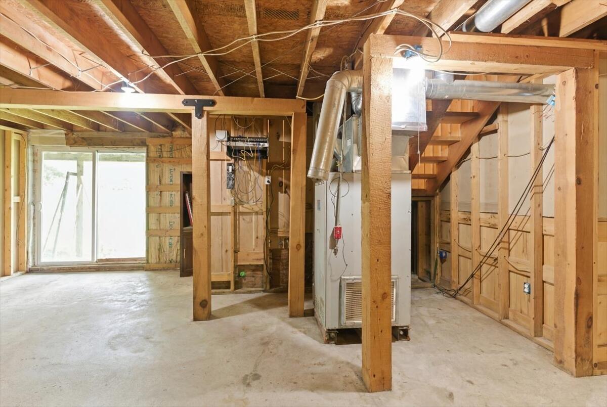 139 Lloyd Road Anson, ME 04911 - Photo 32 of 91 Basement