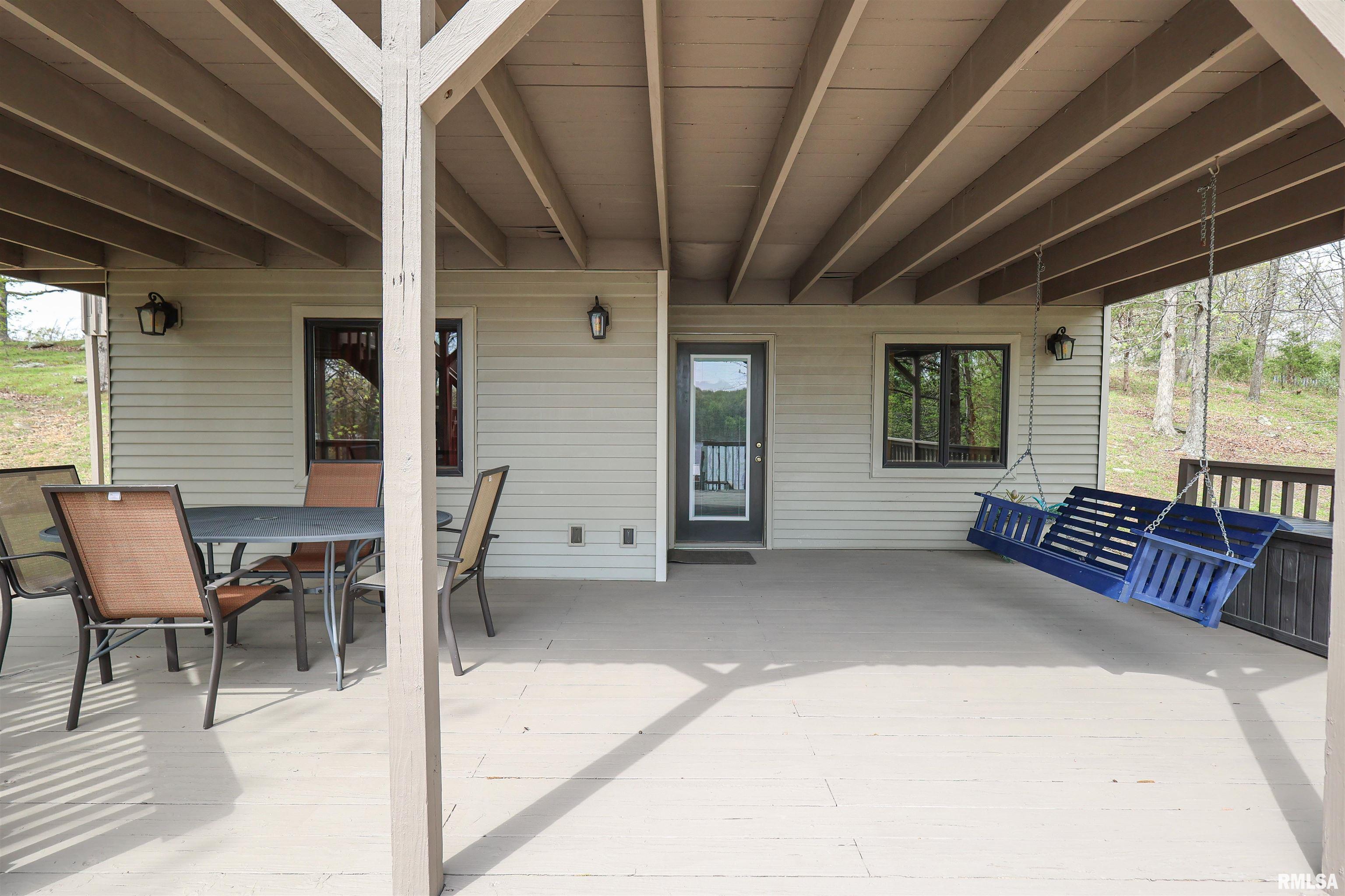 135 Cut-Off Road Creal Springs, IL 62922 - Photo 11 of 45