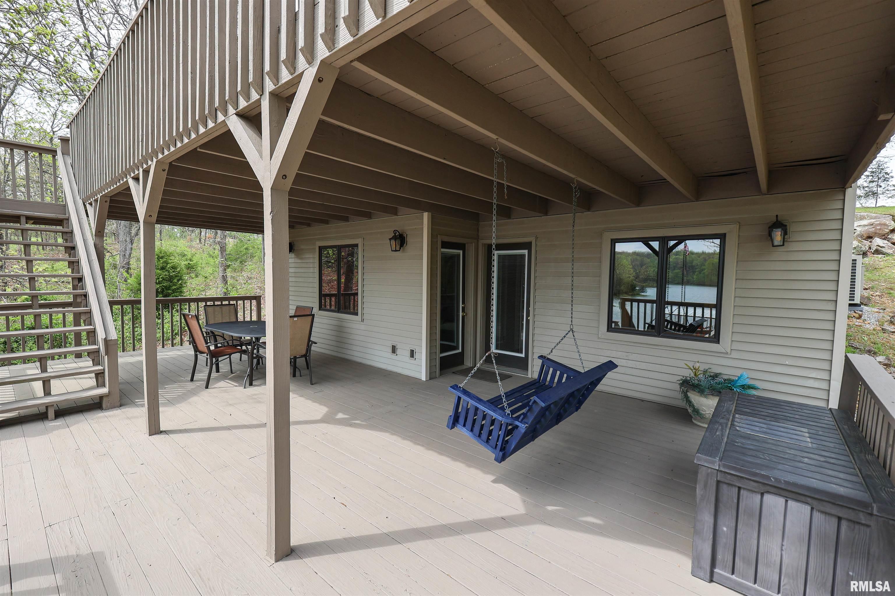 135 Cut-Off Road Creal Springs, IL 62922 - Photo 12 of 45