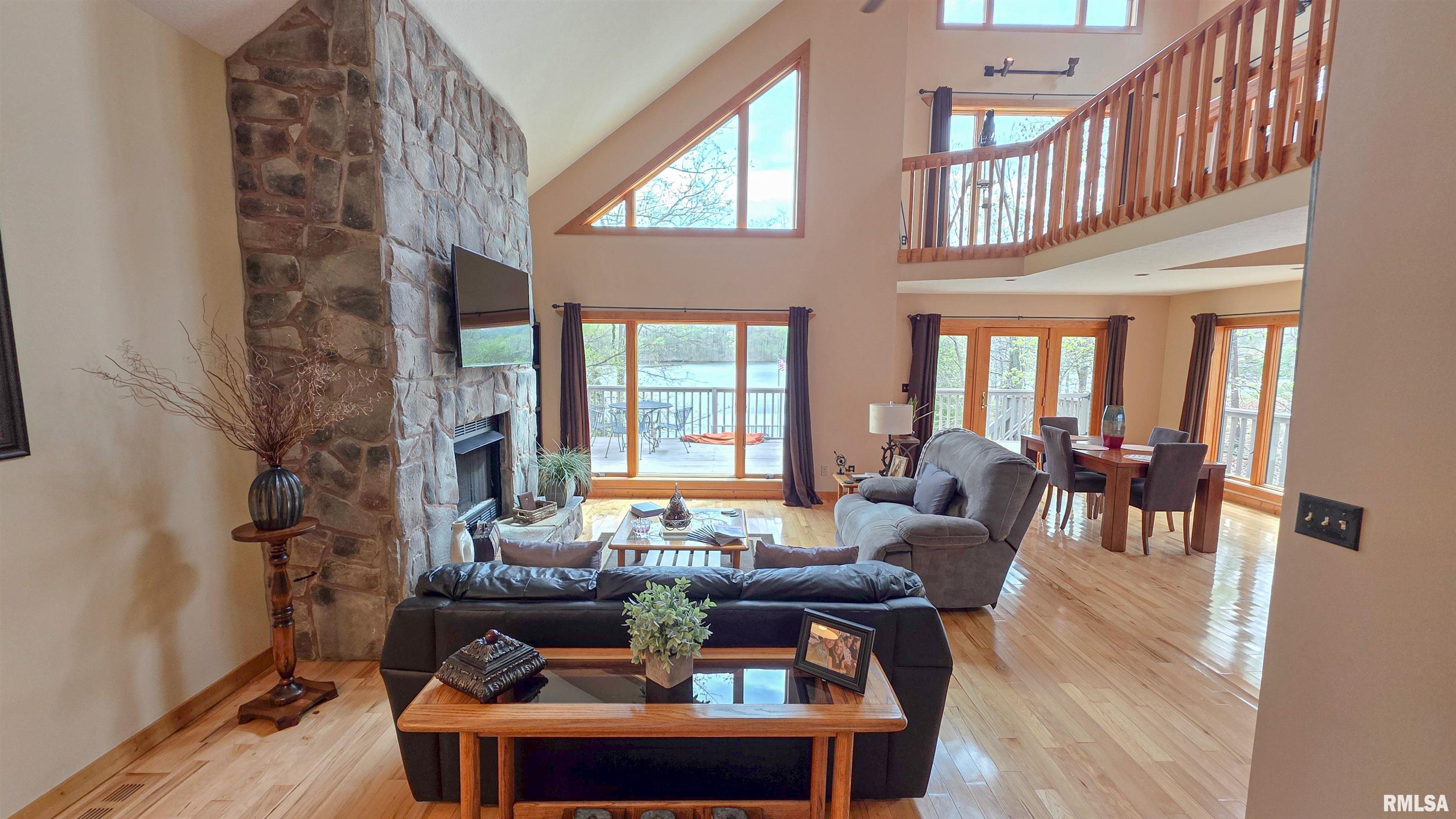 135 Cut-Off Road Creal Springs, IL 62922 - Photo 23 of 45