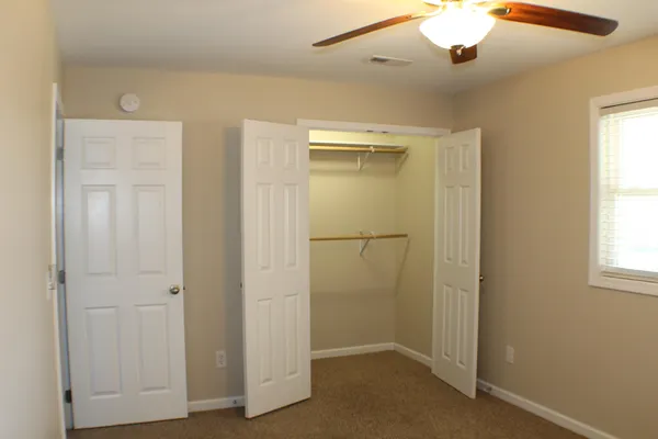 $1,100 | 730 Sir Echo Drive, Unit 6, Kingsport, TN 37663