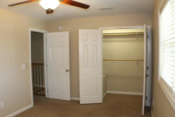 $1,100 | 730 Sir Echo Drive, Unit 6, Kingsport, TN 37663