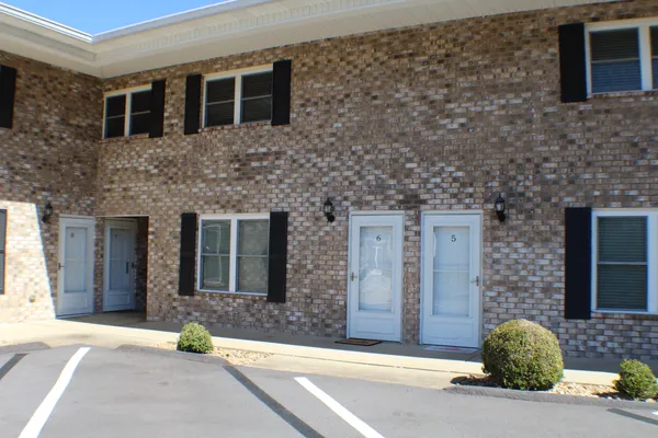 $1,100 | 730 Sir Echo Drive, Unit 6, Kingsport, TN 37663