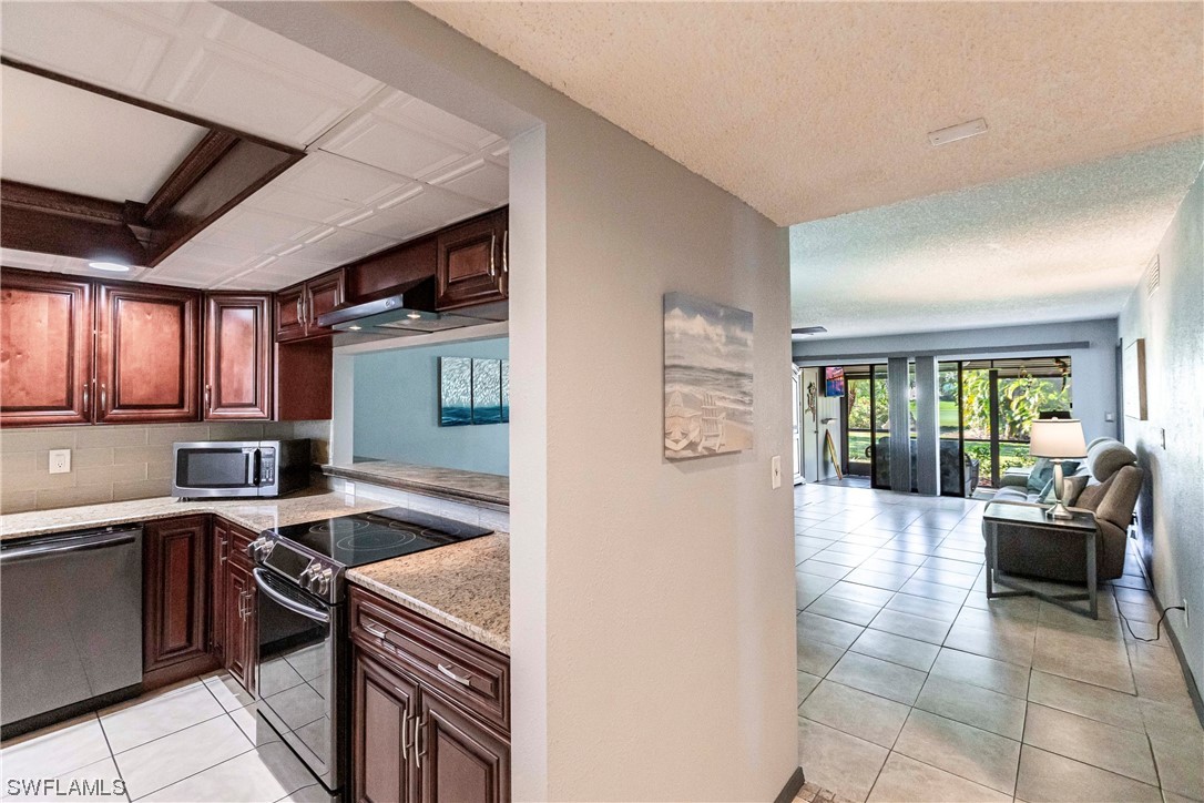 16540 Partridge Club Road, Unit 104 Fort Myers, FL 33908 - Photo 4 of 50 Gallery Image 4