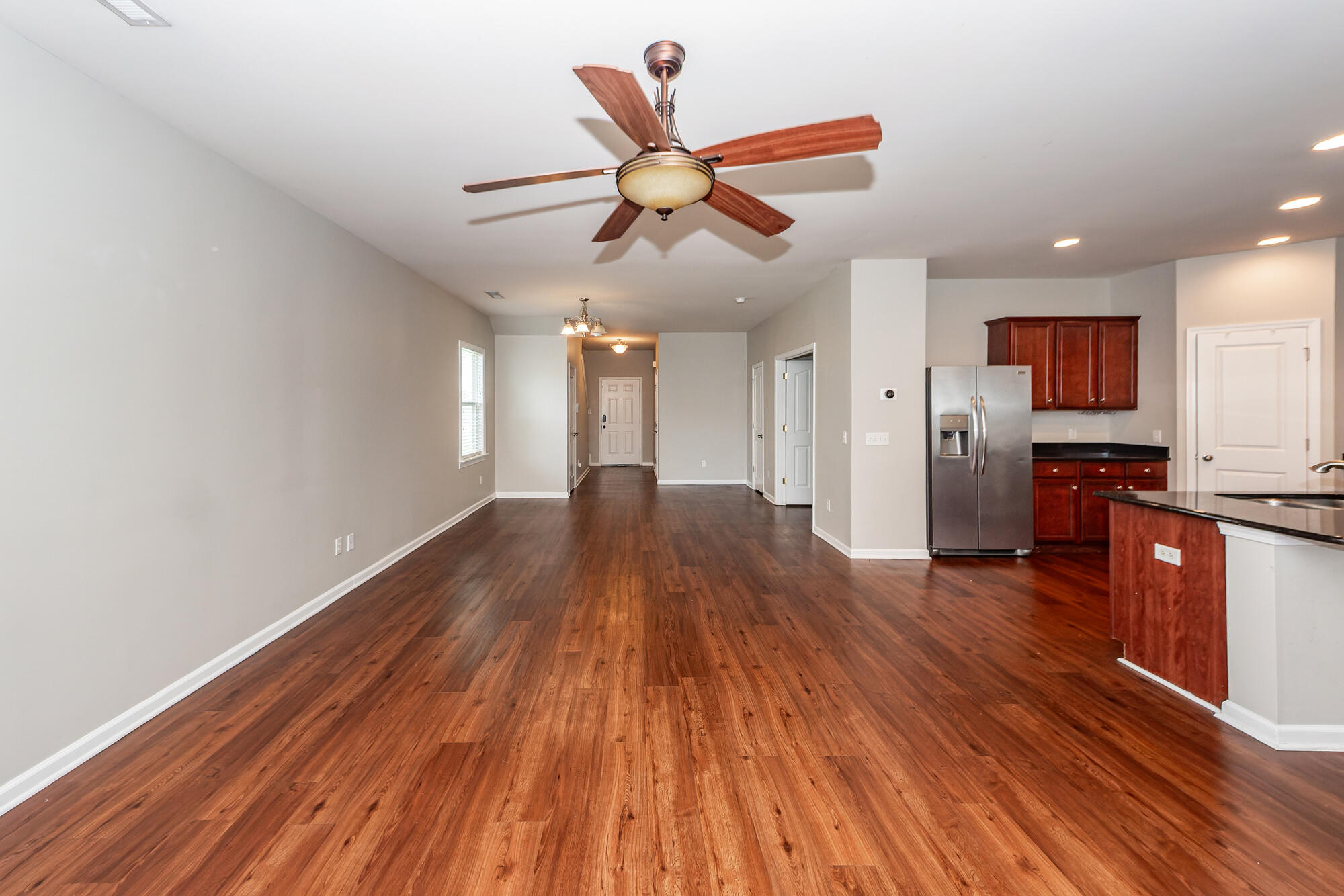 107 Brookhaven Road Summerville, SC 29486 - Photo 10 of 52 Can accommodate large furniture
